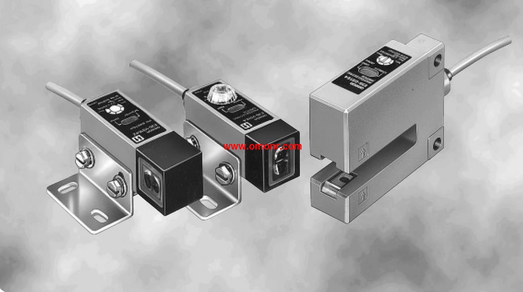 OMRON Small Spot/Mark Sensor with Built-in Amplifier E3S-GS Series/E3S-VS Series